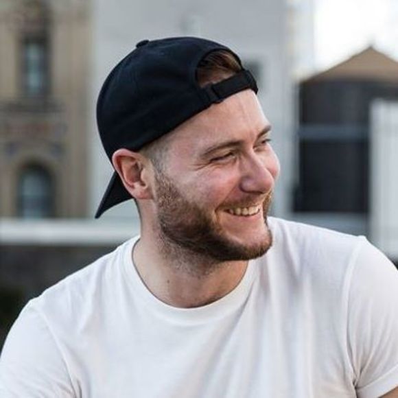 Meet your Posher, Nathaniel - Picture 2 of 8